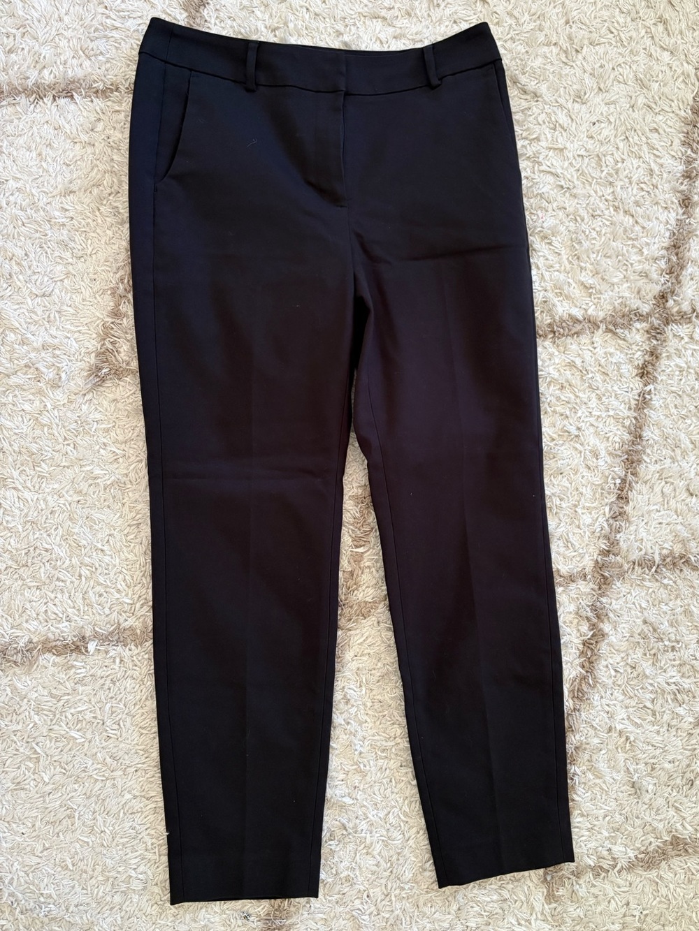 RW&Co Curvy Fit Slim Leg Ankle length dress pant.